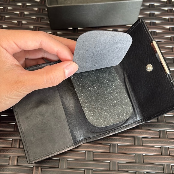 Gucci Key Holder/Key Case Leather with box - Picture 8 of 12